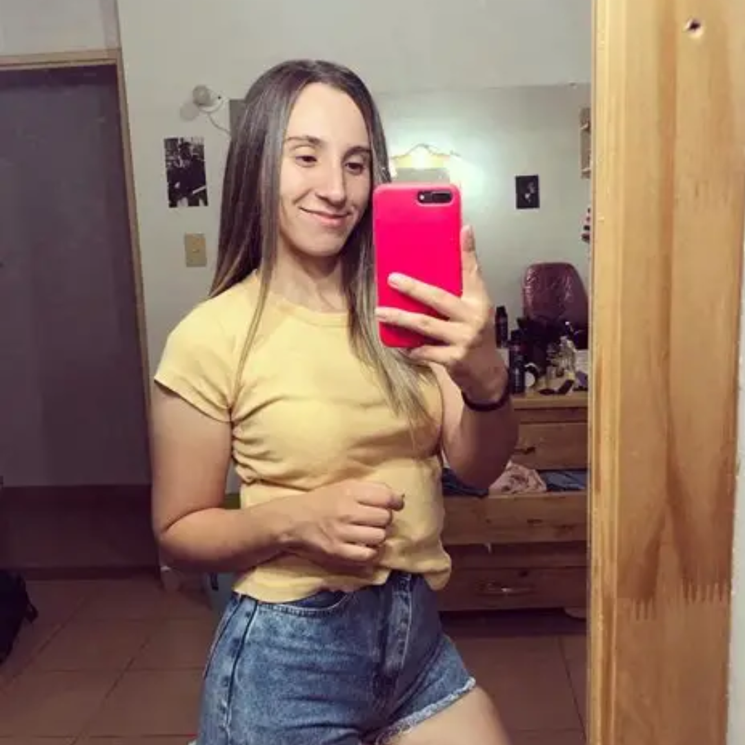 <em>Ana Diaz j.</em>